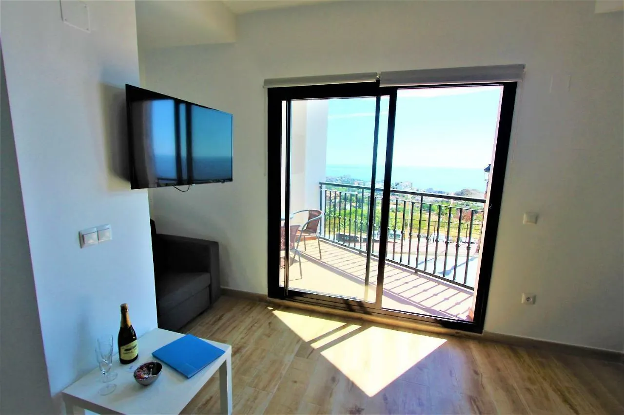Apartmán Benalmádena Pueblo - EXCELENTE CONEXIÓN WIFI - PISCINA ABIERTA - FANTASTICAS VISTAS - PARKING GRATIS 0*,  Španělsko