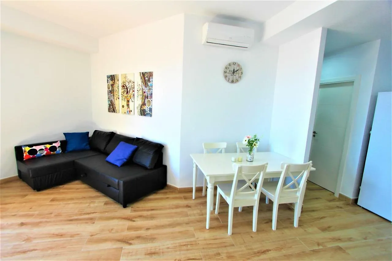 Apartmán Benalmádena Pueblo - EXCELENTE CONEXIÓN WIFI - PISCINA ABIERTA - FANTASTICAS VISTAS - PARKING GRATIS 0*,