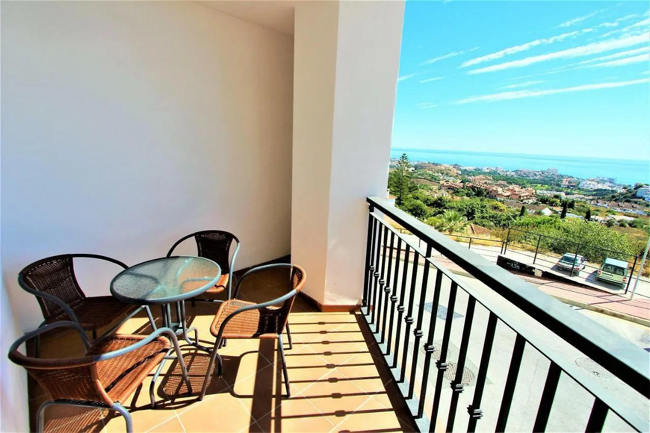 Benalmadena Pueblo - Excelente Conexion Wifi - Piscina Abierta - Fantasticas Vistas - Parking Gratis Apartment Spain