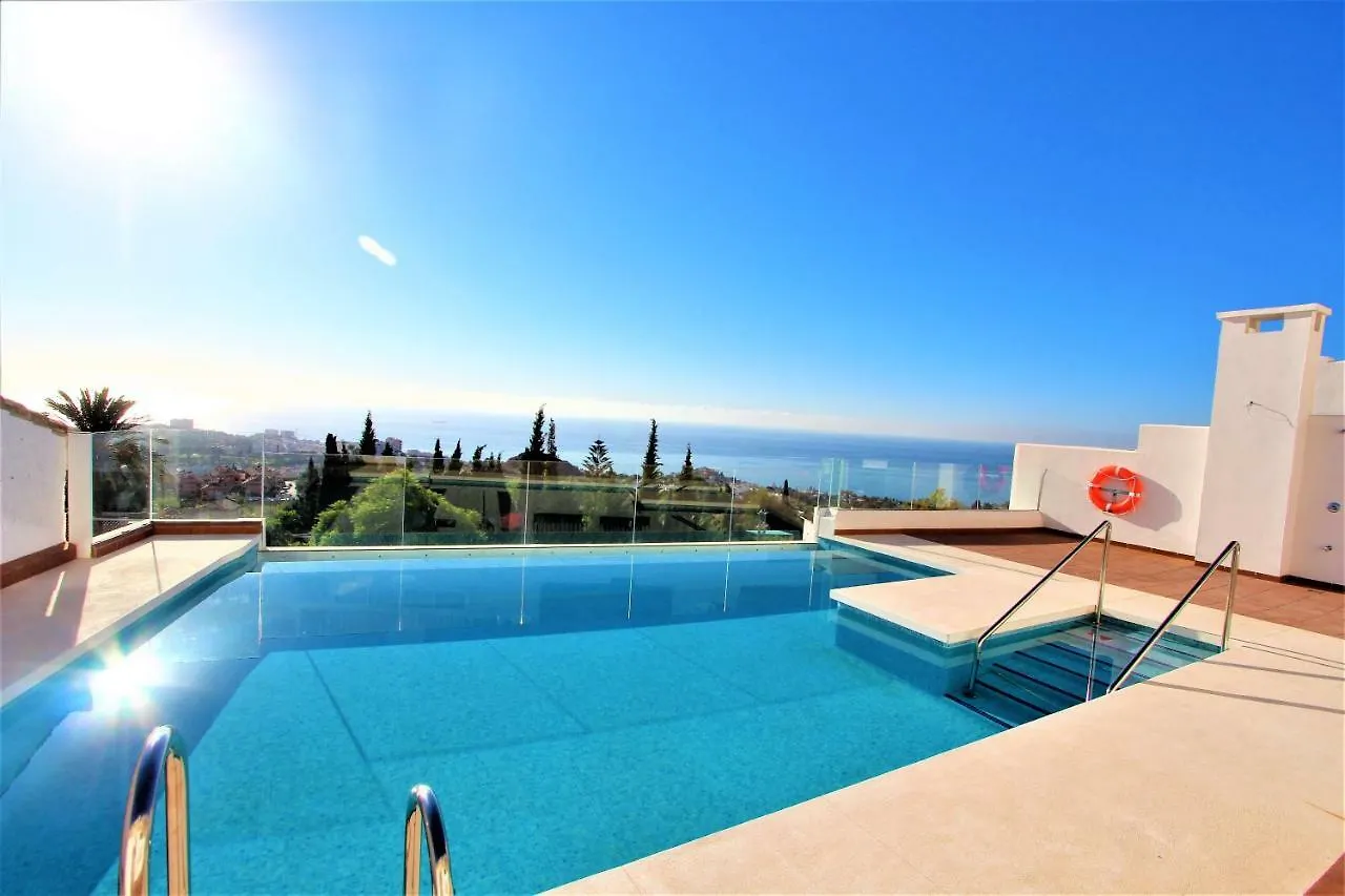 Benalmadena Pueblo - Excelente Conexion Wifi - Piscina Abierta - Fantasticas Vistas - Parking Gratis Apartment